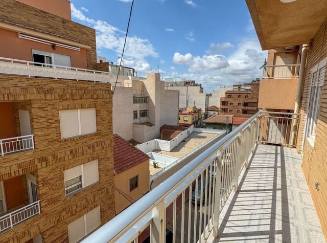 3 bedroom Apartment for rent in Gaspar Perelló, Torrevieja - € 550 (Ref: 9163308)