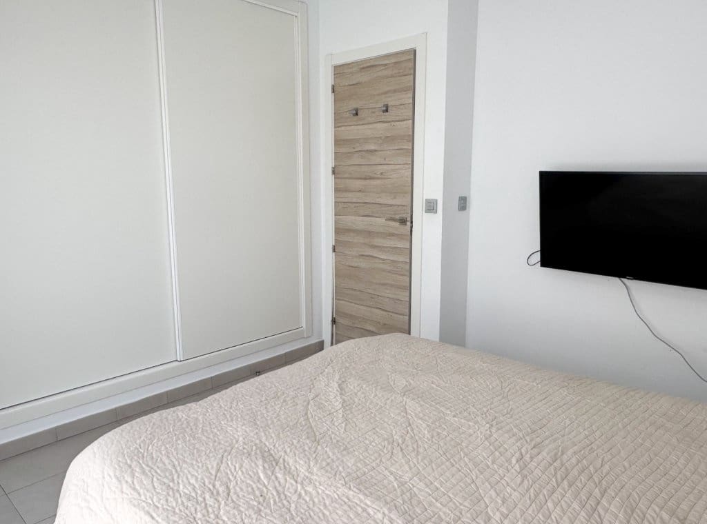 3 bedroom Villa for rent in Villamartin with pool - € 1,800 (Ref: 9170942)