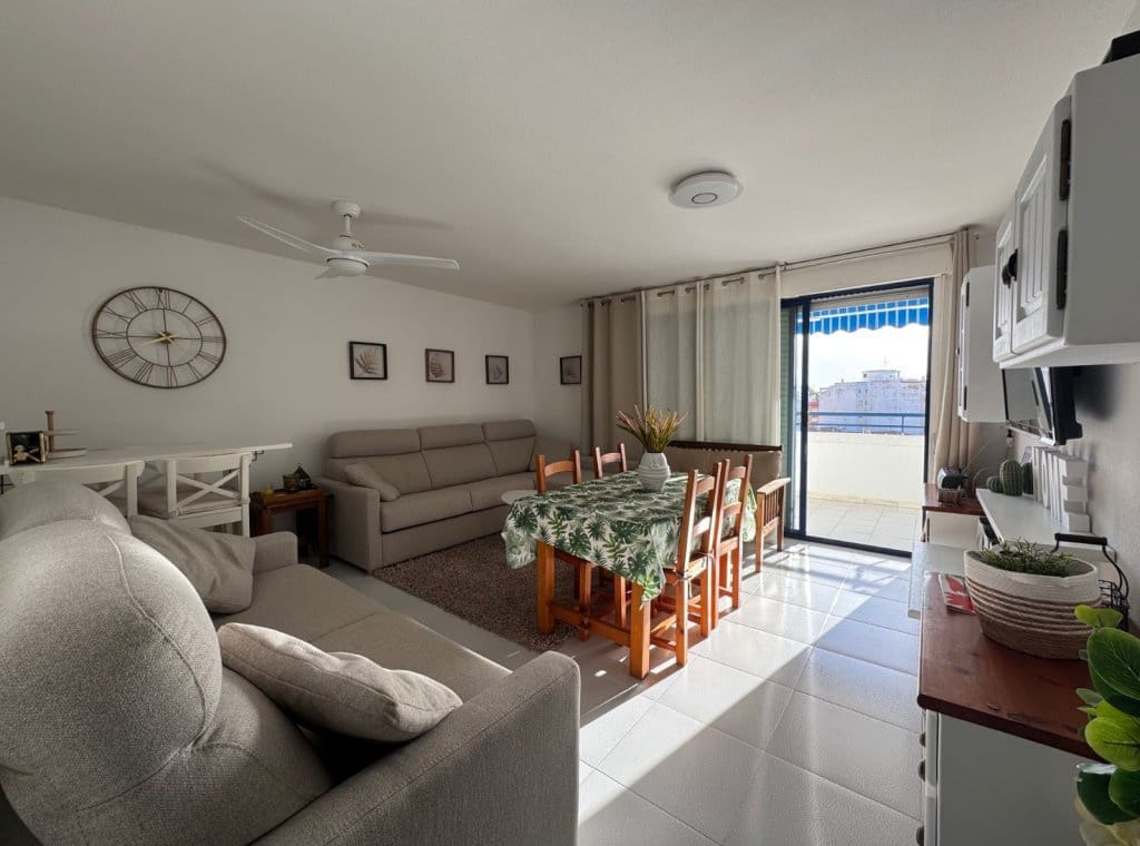1 Zimmer Apartment zu vermieten in Torrevieja mit Pool Garage - 600 € (Ref: 9180698)