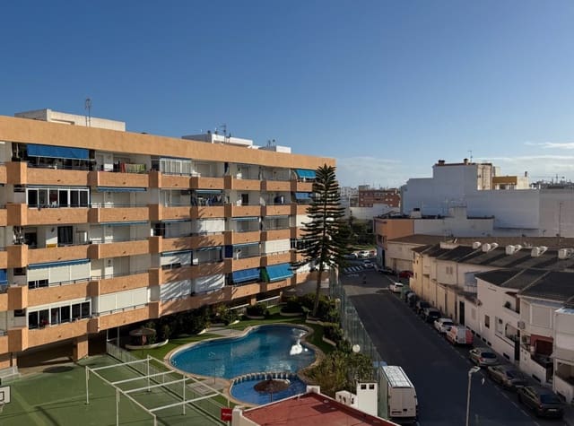 1 Zimmer Apartment zu vermieten in Playa del Acequión, Torrevieja mit Pool Garage - 600 € (Ref: 9180698)