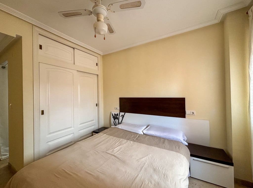 2 makuuhuone Ranta-asunto vuokrattavana paikassa Dehesa de Campoamor mukana uima-altaan - 945 € (Ref: 9186554)