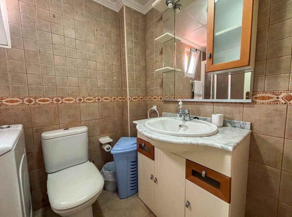 2 makuuhuone Ranta-asunto vuokrattavana paikassa Dehesa de Campoamor mukana uima-altaan - 945 € (Ref: 9186554)