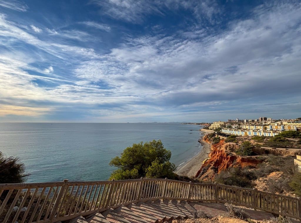 2 makuuhuone Ranta-asunto vuokrattavana paikassa Dehesa de Campoamor mukana uima-altaan - 945 € (Ref: 9186554)