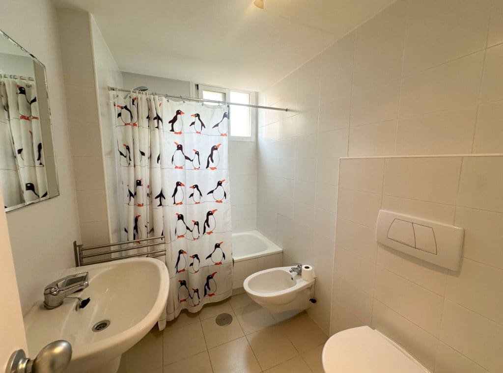 Appartement de 2 chambres à louer à Guardamar del Segura avec piscine - 1 000 € (Ref: 9196322)