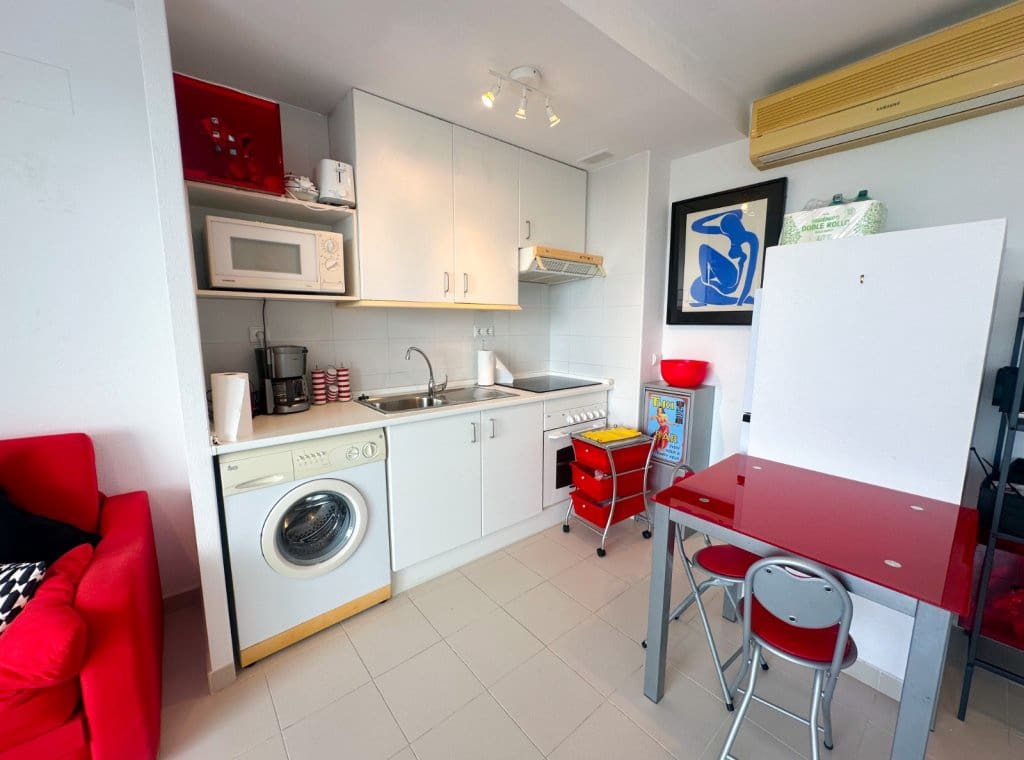 Appartement de 2 chambres à louer à Guardamar del Segura avec piscine - 1 000 € (Ref: 9196322)