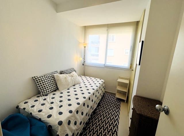 2 makuuhuone Huoneisto vuokrattavana paikassa Puerto Deportivo, Guardamar del Segura mukana uima-altaan - 1 000 € (Ref: 9196322)