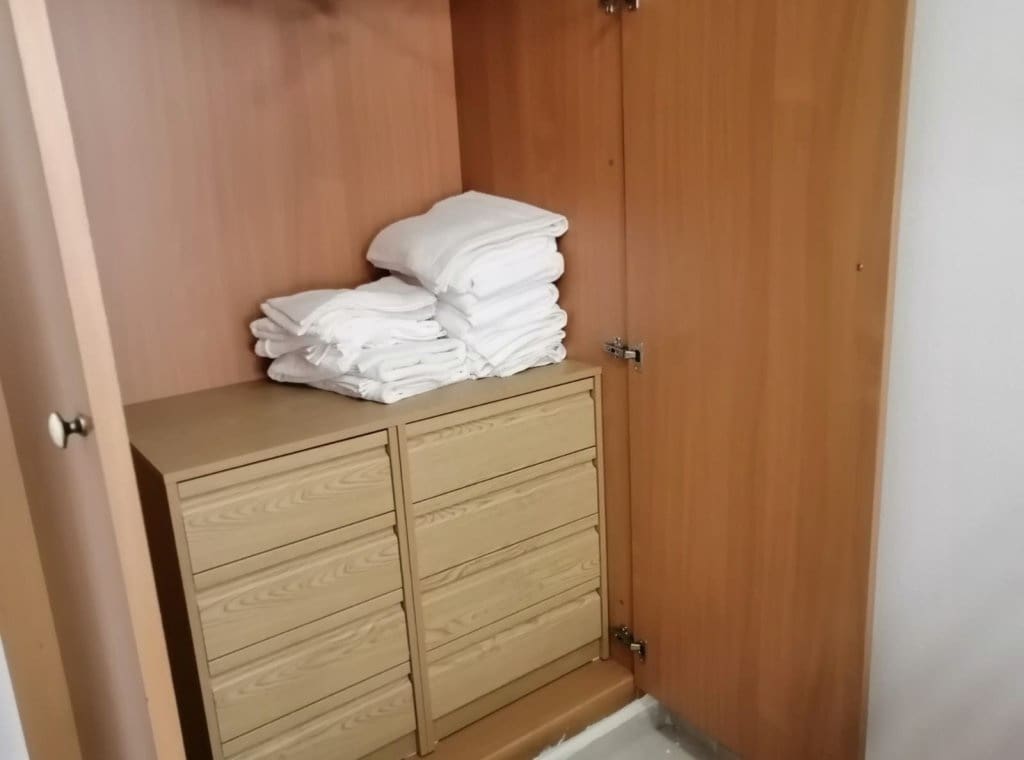 Apartamento de 2 habitaciones en Torrevieja en alquiler - 975 € (Ref: 9196325)