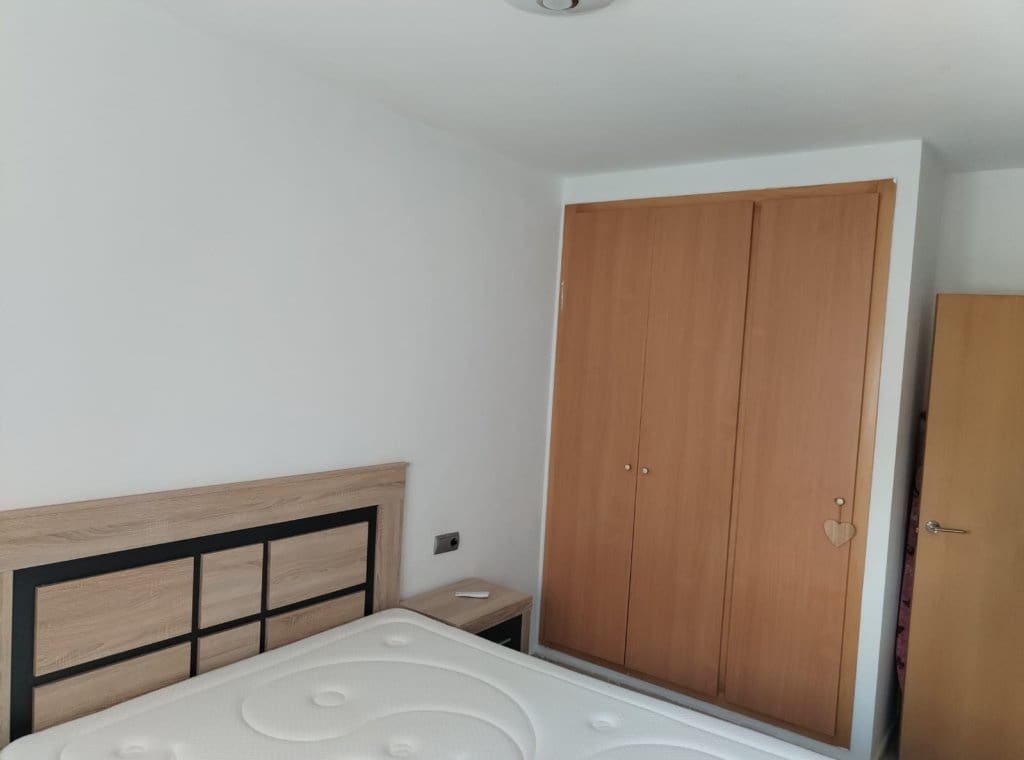 Apartamento de 2 habitaciones en Torrevieja en alquiler - 975 € (Ref: 9196325)