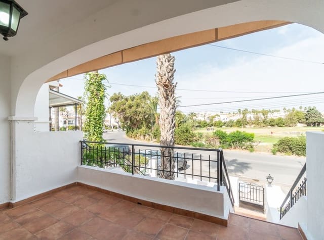 3 sypialnia Willa do wynajęcia w Villamartin, Orihuela z basenem - 1 600 € (Ref: 9197382)