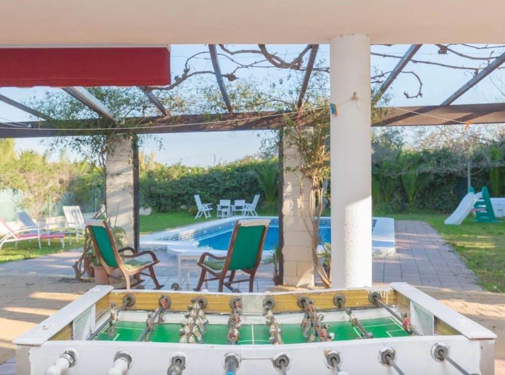 5 bedroom Villa for rent in Torrevieja with pool garage - € 2,600 (Ref: 9202073)