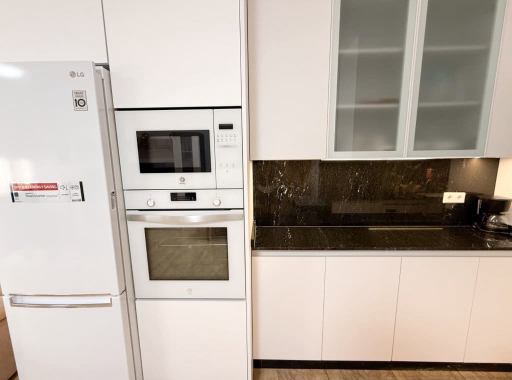 2 makuuhuone Ranta-asunto vuokrattavana paikassa Los Narejos mukana 
autotalli - 600 € (Ref: 9204120)