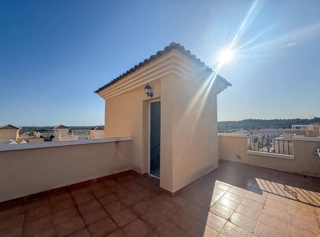 3 soveværelse Lejlighed til leje i San Miguel de Salinas med swimmingpool - € 1.300 (Ref: 9206134)