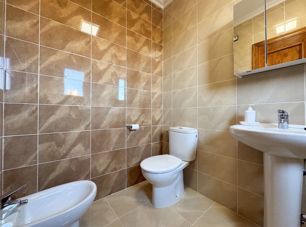 3 soveværelse Lejlighed til leje i San Miguel de Salinas med swimmingpool - € 1.300 (Ref: 9206134)
