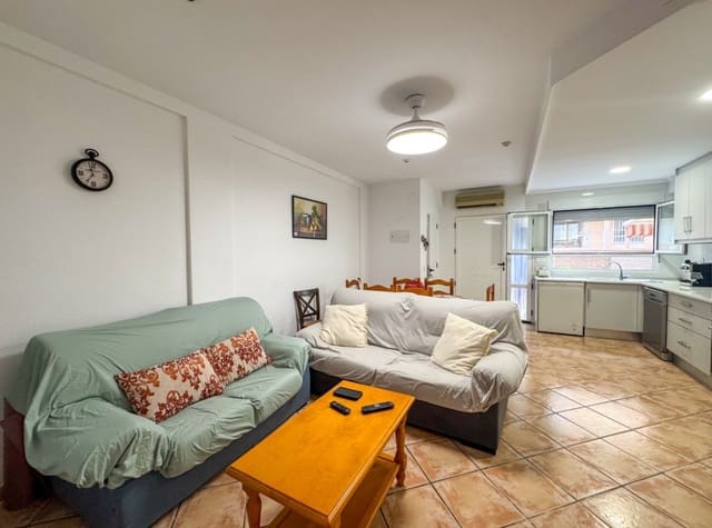 3 soveværelse Bungalow til leje i Gaspar Perelló, Torrevieja - € 600 (Ref: 9209331)