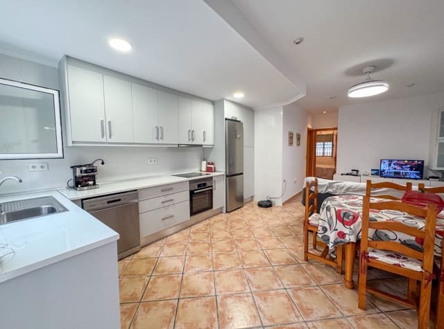 3 soveværelse Bungalow til leje i Gaspar Perelló, Torrevieja - € 600 (Ref: 9209331)