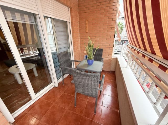 3 bedroom Apartment for rent in Centro - Muelle Pesquero, Torrevieja with garage - € 1,100 (Ref: 9211692)