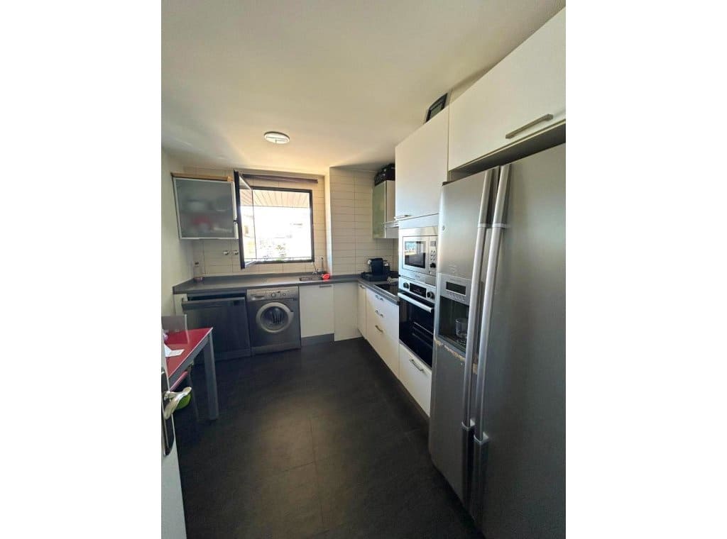 2 soverom Strandleiligheter til leie i Torrevieja - € 1 250 (Ref: 9216886)