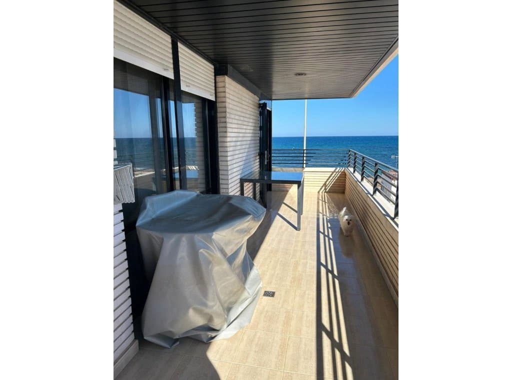 2 soverom Strandleiligheter til leie i Torrevieja - € 1 250 (Ref: 9216886)