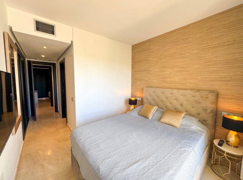 2 makuuhuone Huoneisto vuokrattavana paikassa San Miguel de Salinas mukana uima-altaan 
autotalli - 1 250 € (Ref: 9226056)