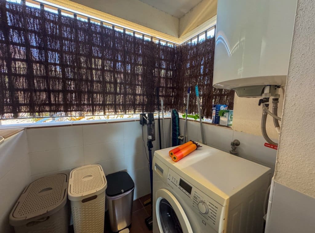 2 makuuhuone Huoneisto vuokrattavana paikassa San Miguel de Salinas mukana uima-altaan 
autotalli - 1 250 € (Ref: 9226056)