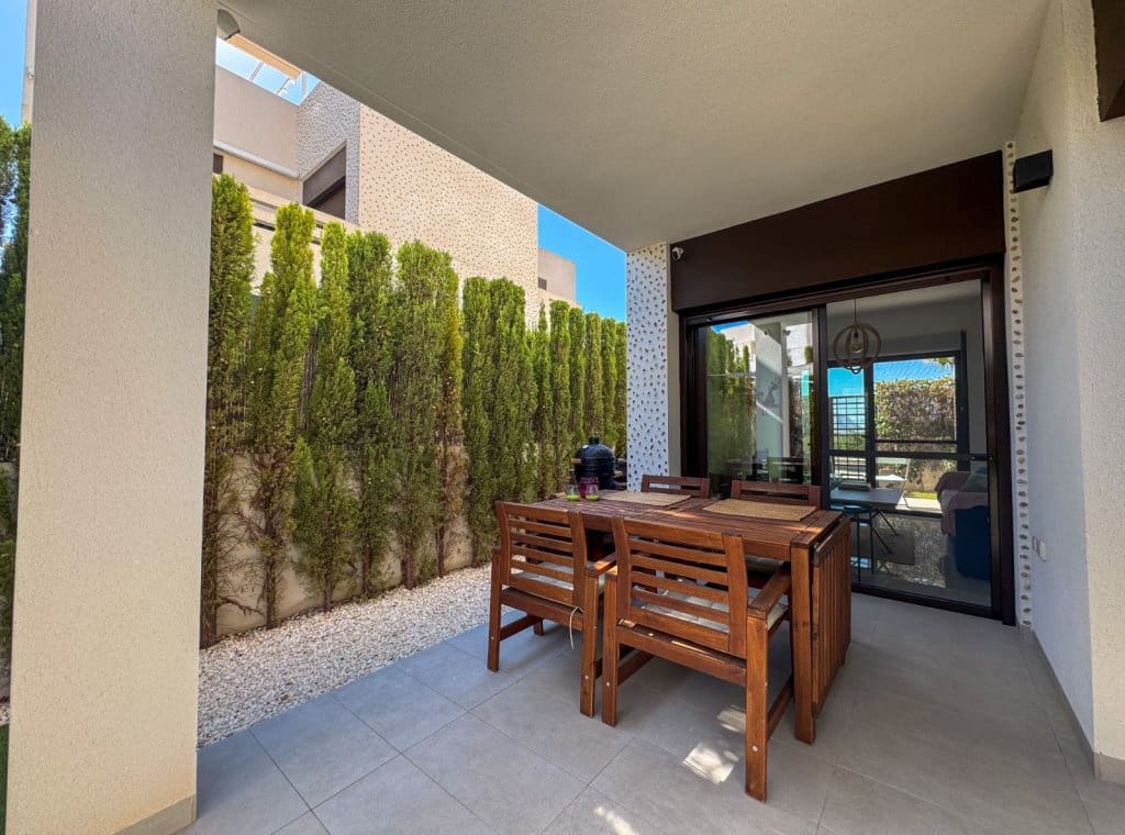 2 soveværelse Bungalow til salg i Algorfa med swimmingpool - € 259.990 (Ref: 9226135)