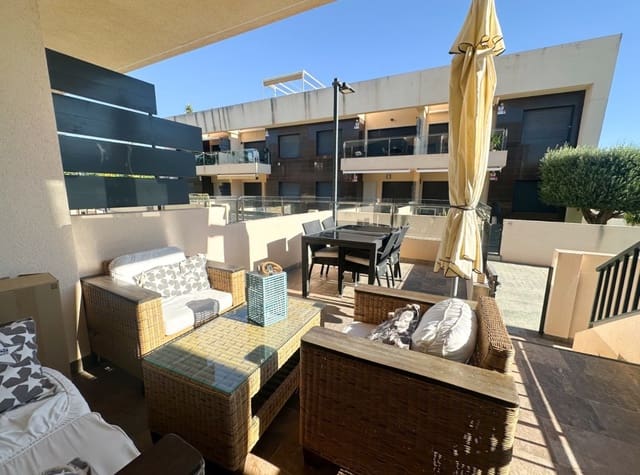 2 bedroom Bungalow for rent in Pueblo Latino, Pilar de la Horadada with pool - € 1,000 (Ref: 9228105)