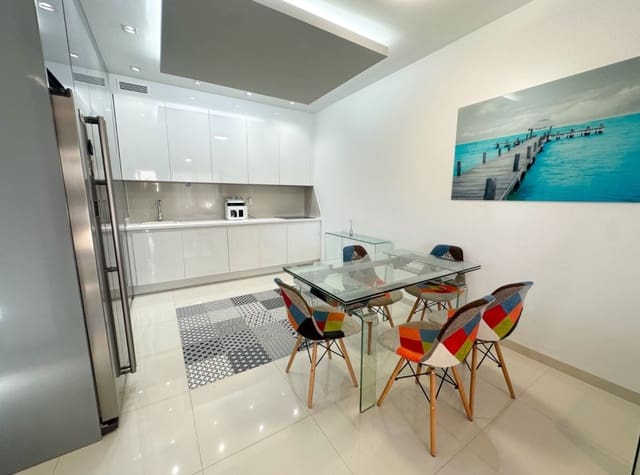 2 bedroom Bungalow for rent in Pueblo Latino, Pilar de la Horadada with pool - € 1,000 (Ref: 9228105)