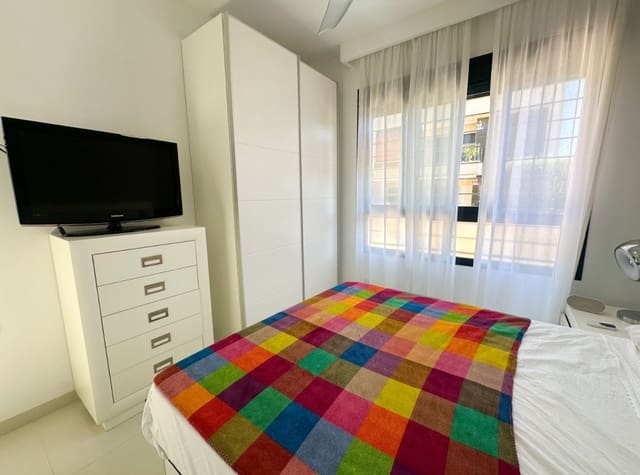 2 bedroom Bungalow for rent in Pueblo Latino, Pilar de la Horadada with pool - € 1,000 (Ref: 9228105)