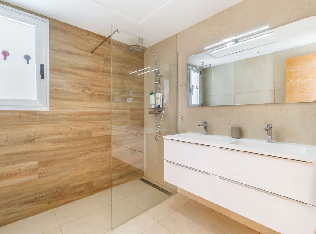 4 makuuhuone Huvila vuokrattavana paikassa El Raso mukana uima-altaan - 2 950 € (Ref: 9228424)