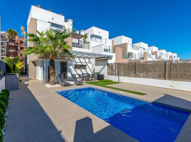4 makuuhuone Huvila vuokrattavana paikassa El Raso, Guardamar del Segura mukana uima-altaan - 2 950 € (Ref: 9228424)