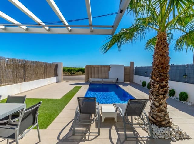 4 makuuhuone Huvila vuokrattavana paikassa El Raso, Guardamar del Segura mukana uima-altaan - 2 950 € (Ref: 9228424)