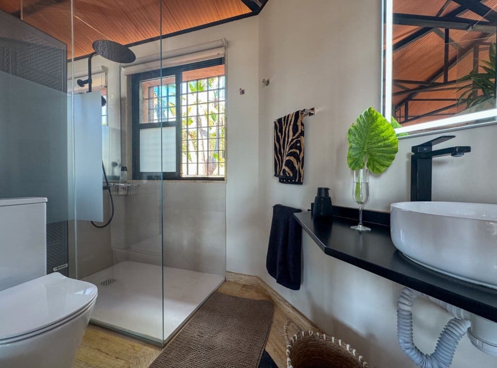 Apartamento de 2 habitaciones en Dehesa de Campoamor en alquiler con piscina - 2.000 € (Ref: 9235920)