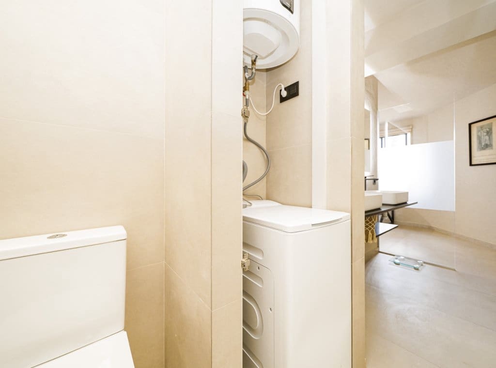 Apartamento de 2 habitaciones en Dehesa de Campoamor en alquiler con piscina - 2.000 € (Ref: 9235920)