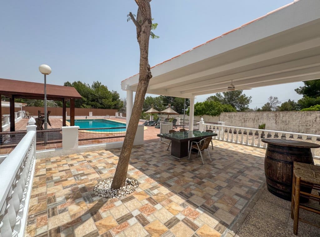 4 camera da letto Villa da affittare in Pinar de Campoverde con piscina garage - 1.800 € (Rif: 9242542)