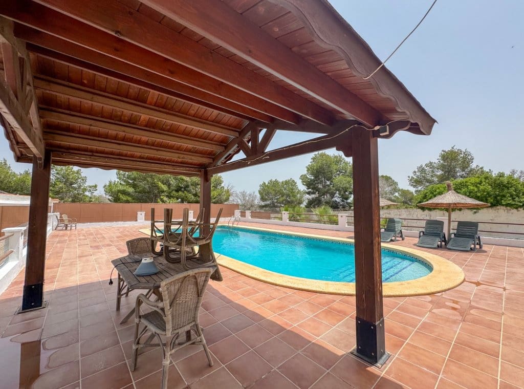 4 camera da letto Villa da affittare in Pinar de Campoverde con piscina garage - 1.800 € (Rif: 9242542)