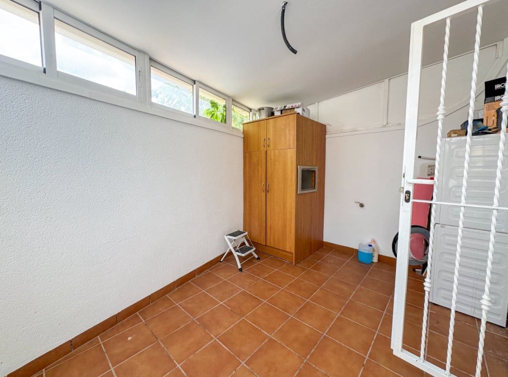 Appartement de 2 chambres à louer à Torre de la Horadada - 1 000 € (Ref: 9248497)