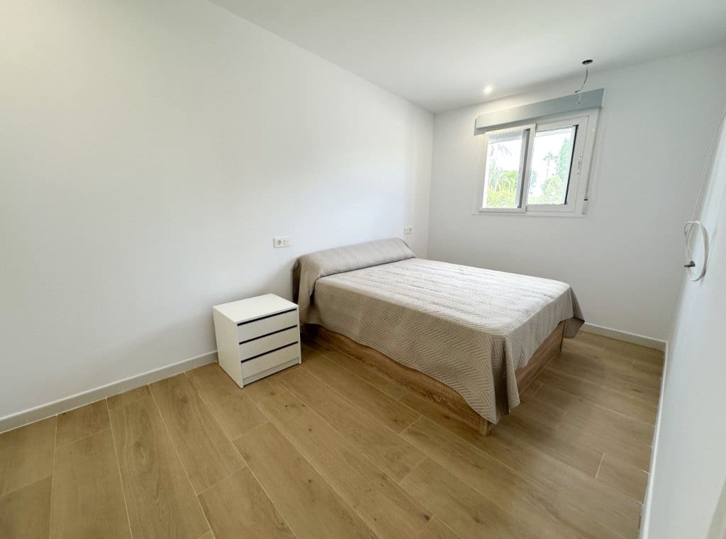 2 soveværelse Byhus til leje i Elche / Elx - € 850 (Ref: 9254501)