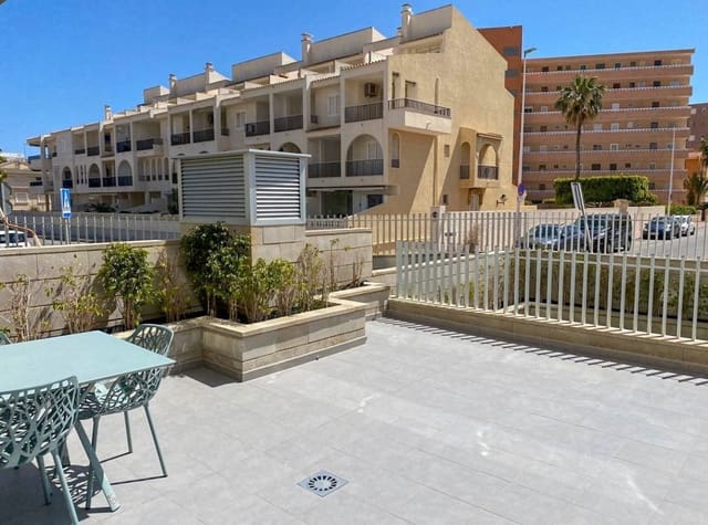 2 bedroom Beach Apartment for sale in Los Europeos, Torrevieja with pool - € 340,000 (Ref: 9254502)