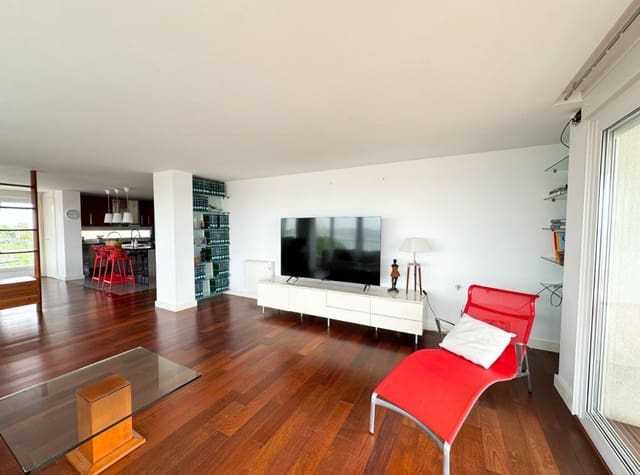 4 slaapkamer Appartement te huur in Puerto Deportivo, Torrevieja met zwembad garage - € 2.100 (Ref: 9256611)