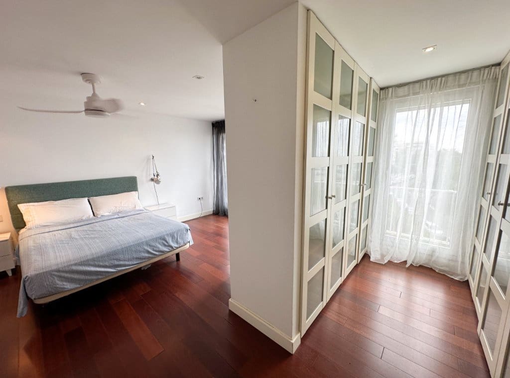 Appartement de 4 chambres à louer à Torrevieja avec piscine garage - 2 100 € (Ref: 9256611)