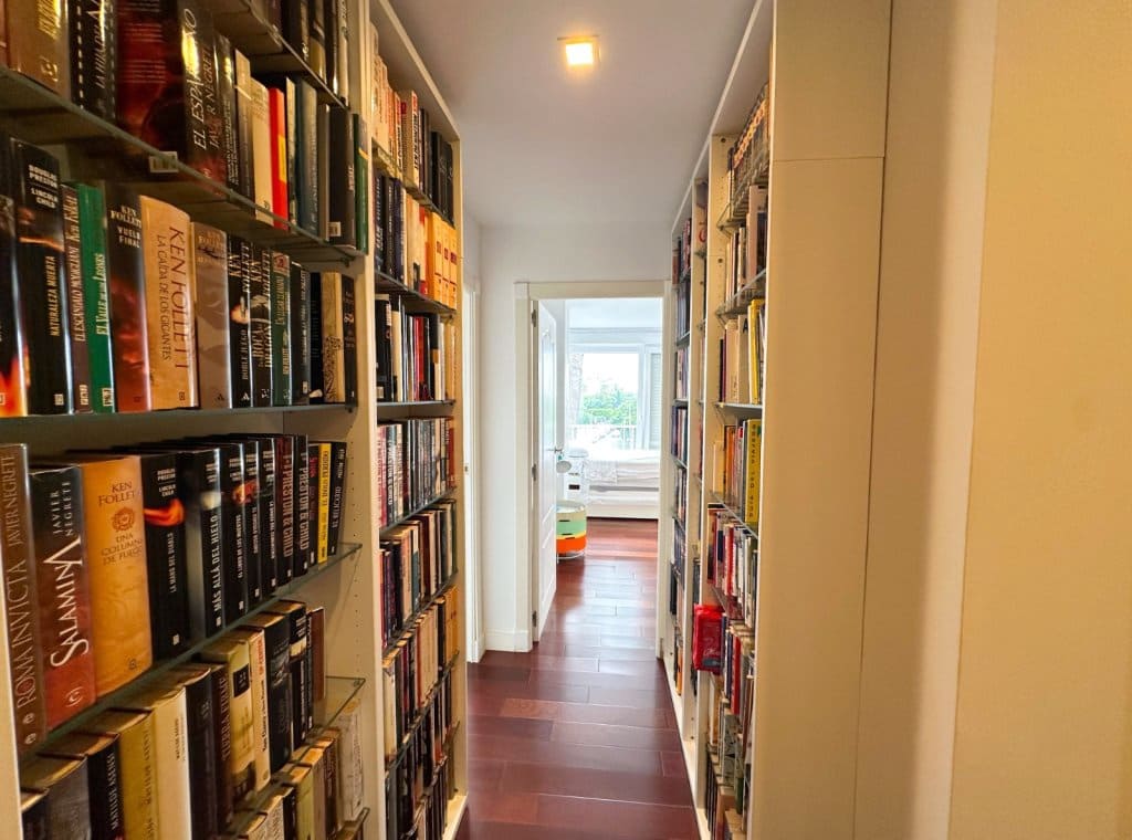 Appartement de 4 chambres à louer à Torrevieja avec piscine garage - 2 100 € (Ref: 9256611)