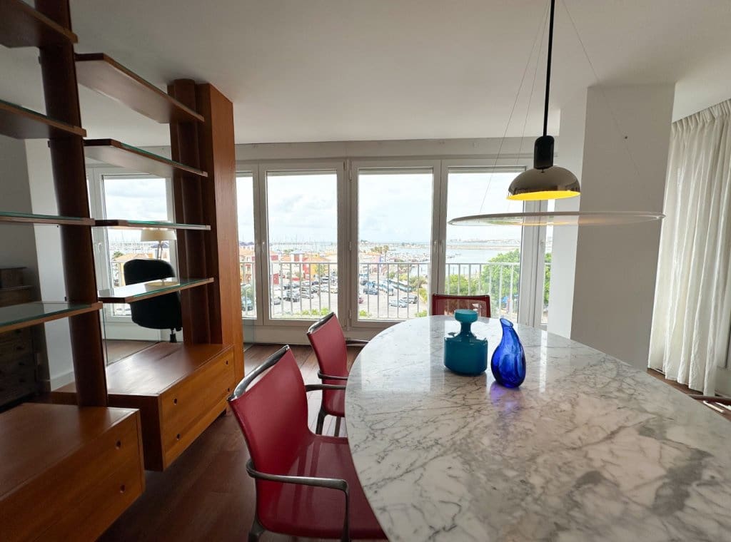 Appartement de 4 chambres à louer à Torrevieja avec piscine garage - 2 100 € (Ref: 9256611)