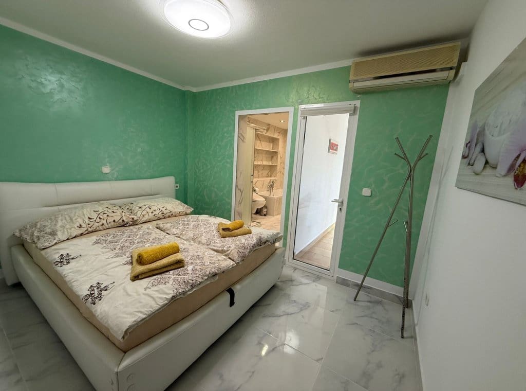 Casa de 3 habitaciones en Torre de la Horadada en alquiler con piscina - 2.000 € (Ref: 9262078)