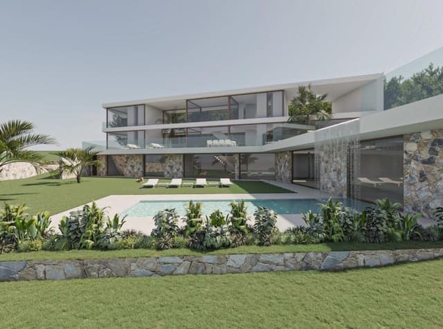 6 bedroom Villa for sale in Dehesa de Campoamor, Orihuela with pool garage - € 5,500,000 (Ref: 9262118)