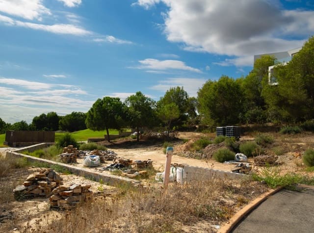 6 bedroom Villa for sale in Dehesa de Campoamor, Orihuela with pool garage - € 5,500,000 (Ref: 9262118)