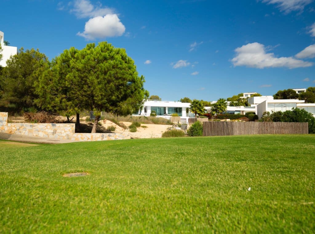 6 bedroom Villa for sale in Dehesa de Campoamor with pool garage - € 5,500,000 (Ref: 9262118)
