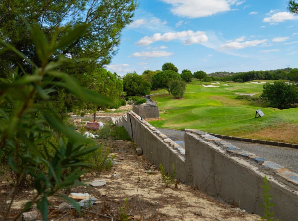 6 bedroom Villa for sale in Dehesa de Campoamor with pool garage - € 5,500,000 (Ref: 9262118)