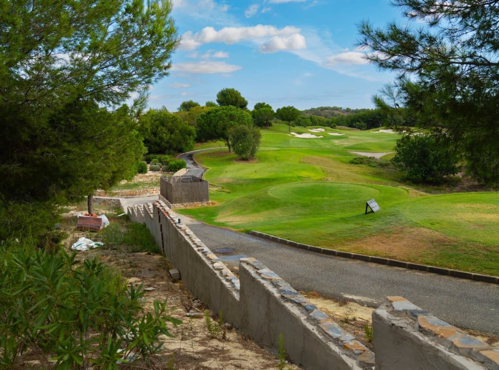 6 bedroom Villa for sale in Dehesa de Campoamor with pool garage - € 5,500,000 (Ref: 9262118)