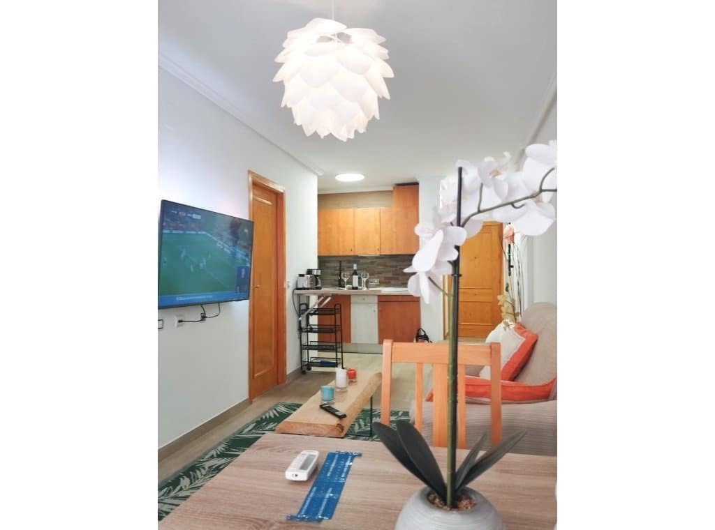 2 sypialnia Apartament do wynajęcia w Torrevieja z basenem - 850 € (Ref: 9271949)