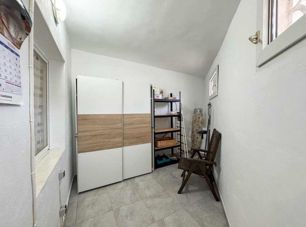 2 slaapkamer Huis te huur in Guardamar del Segura met zwembad - € 750 (Ref: 9289869)